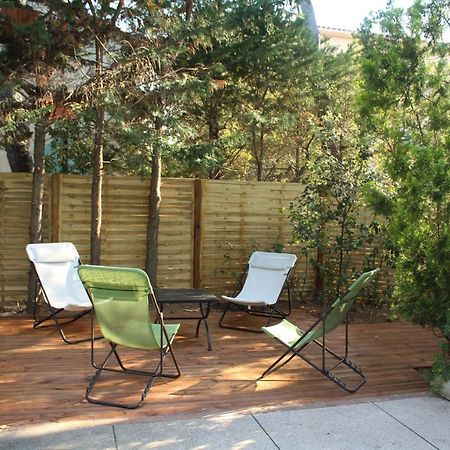 La Maison Blanche Bed & Breakfast Saint Aygulf Bagian luar foto
