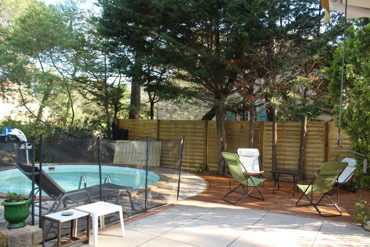 La Maison Blanche Bed & Breakfast Saint Aygulf Bagian luar foto
