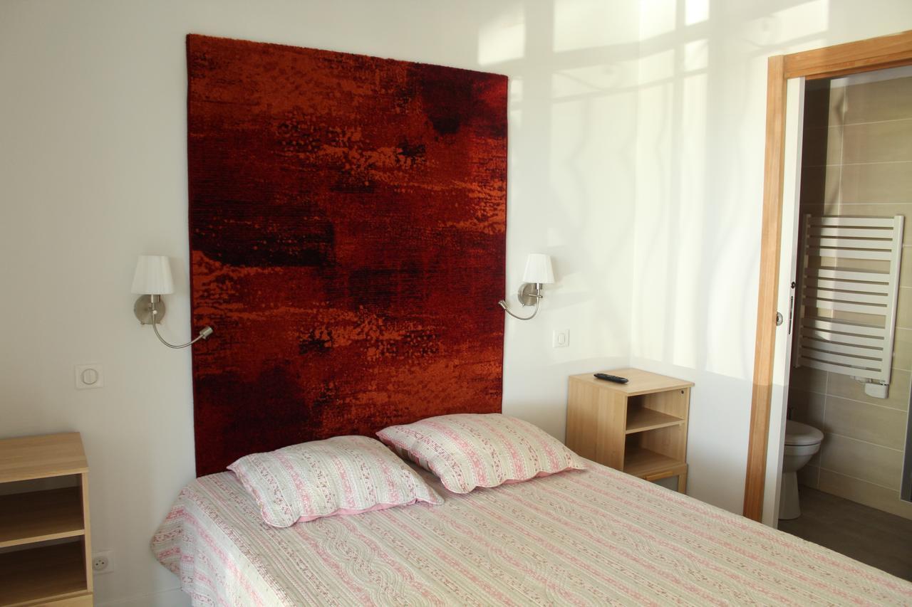 La Maison Blanche Bed & Breakfast Saint Aygulf Bagian luar foto
