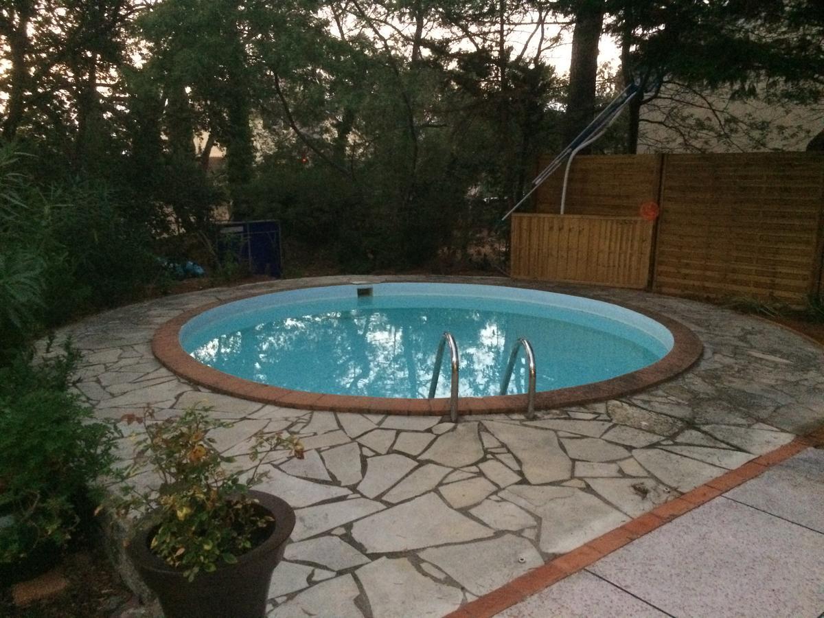 La Maison Blanche Bed & Breakfast Saint Aygulf Bagian luar foto